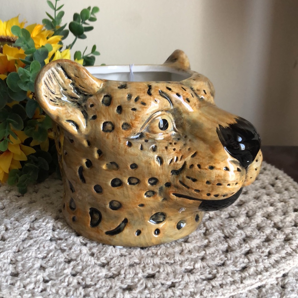 Ceramic Cheetah Leopard Head Planter Pot Decor - Picture 10 of 10